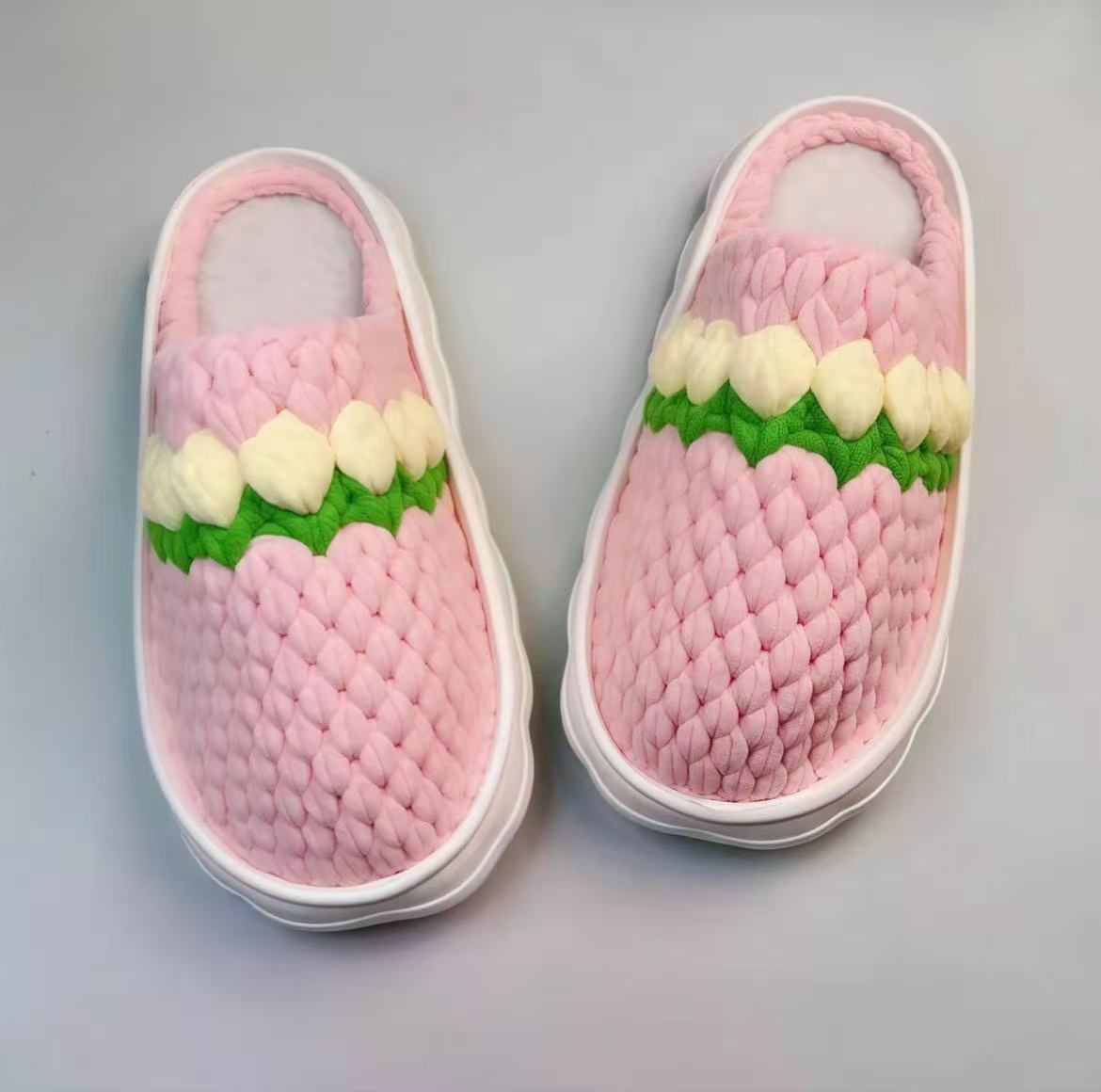 DIY Slippers Hand-Knitting Material Kit: Chunky Yarn, Crochet Hook, and Sole Material Package (with Crochet Tutorial Video)