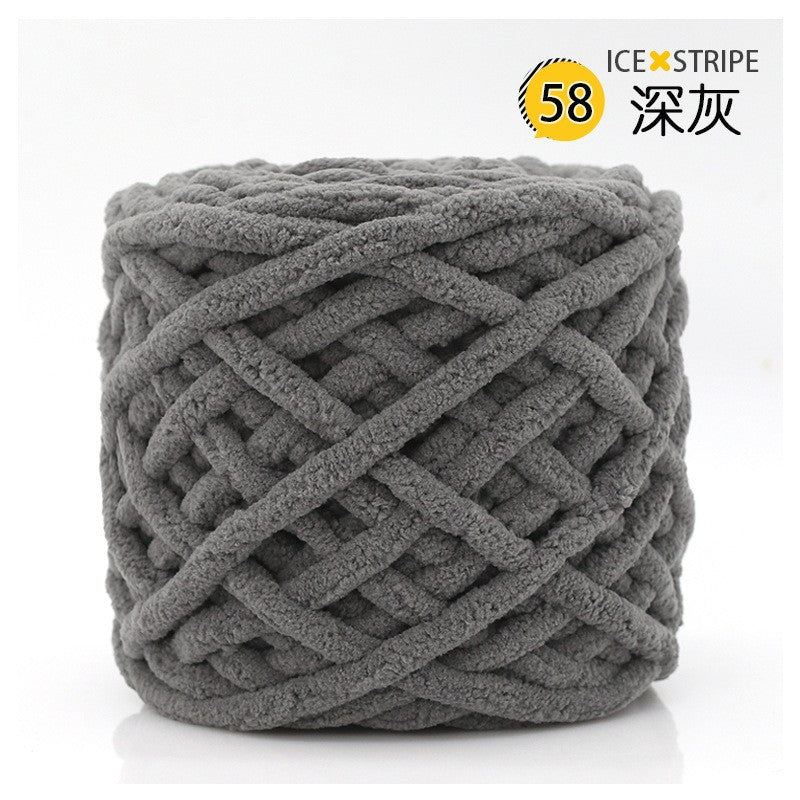 Chenille yarn Single strand crochet ice cream yarn, shoe yarn, hand-knitted carpet yarn, chunky yarn, sweater and scarf yarn