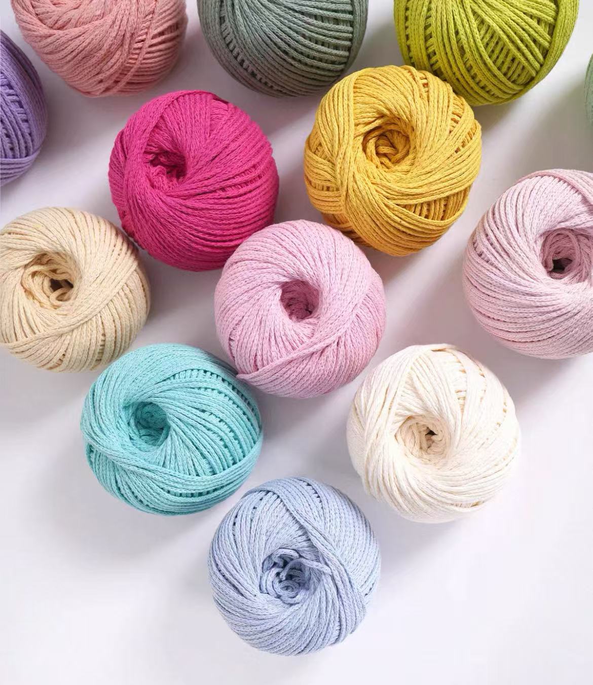 Beginner-Friendly Hollow Cotton Yarn for Crochet Projects 