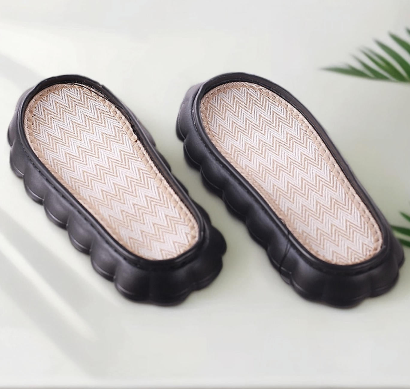 DIY Crocheted Slippers with Linen Soles - Black 