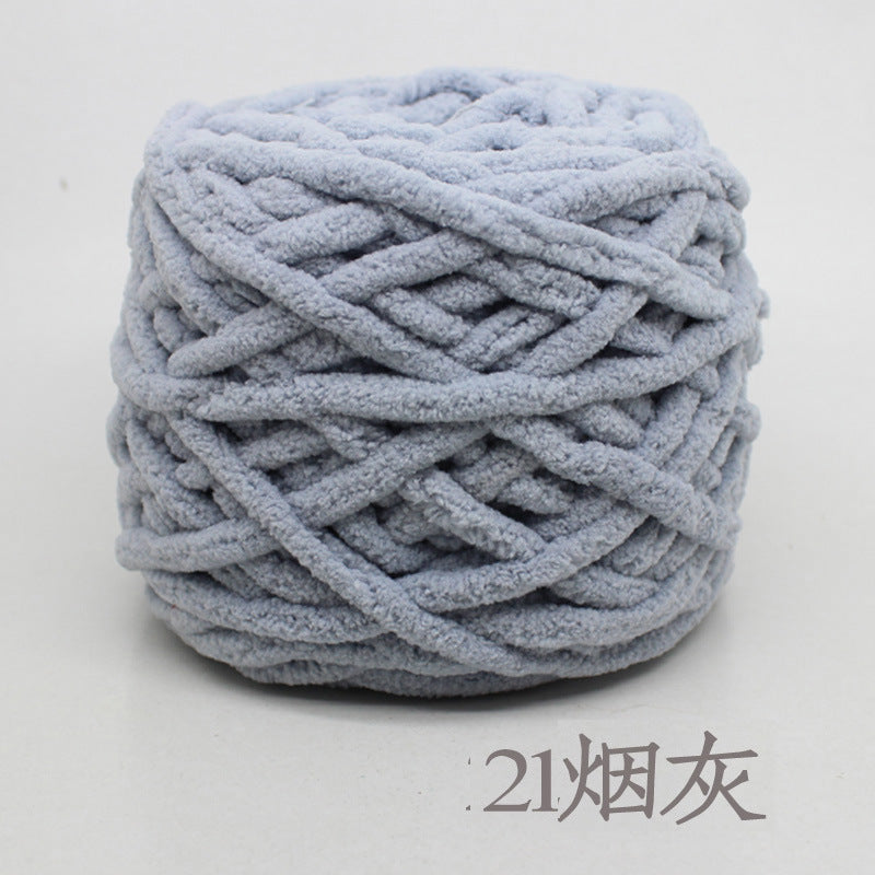 Chenille yarn Single strand crochet ice cream yarn, shoe yarn, hand-knitted carpet yarn, chunky yarn, sweater and scarf yarn